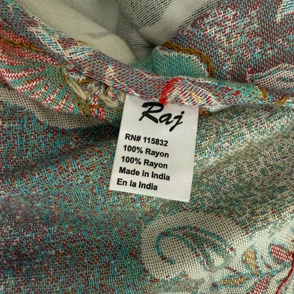 Raj Thick Stitch Embroidered Duster - Picture 11 of 11